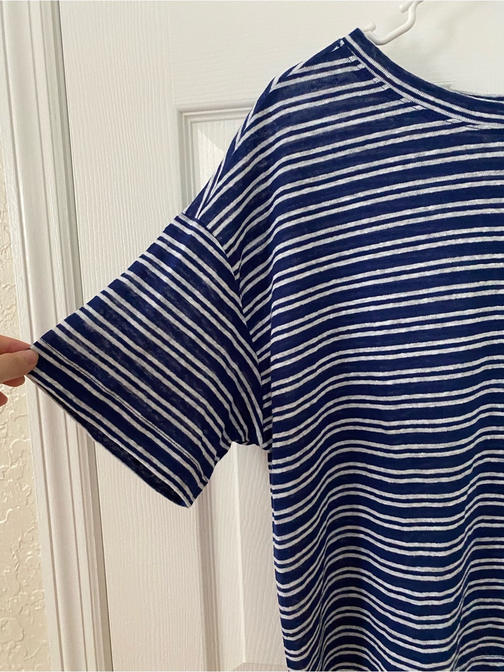 C&C California 100% Linen Striped Tee Navy White Size L – European Flax - Picture 3 of 5
